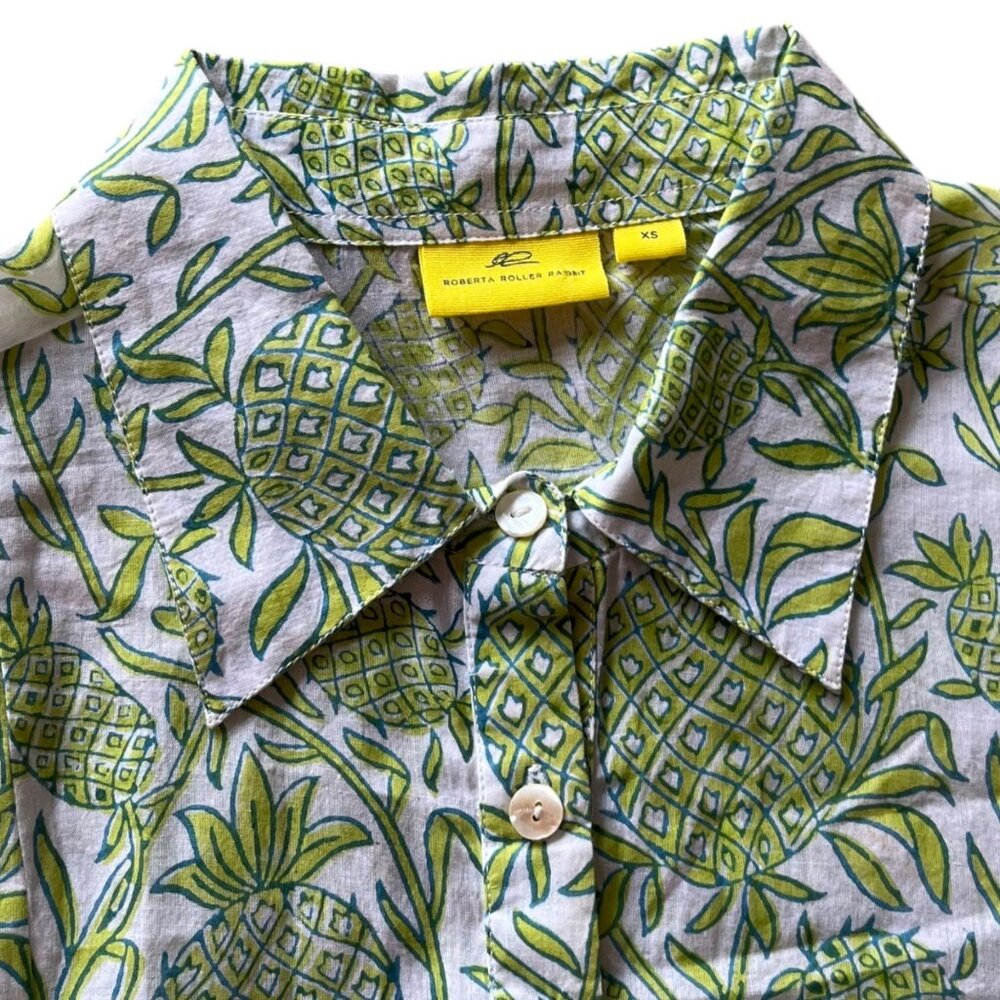 Roberta Roller Rabbit Pineapple Lightweight Butto… - image 2